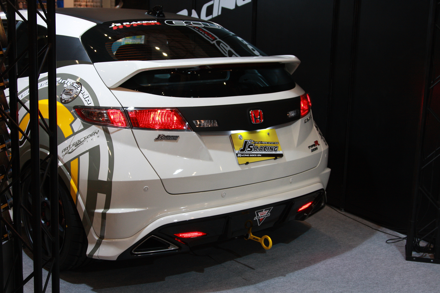 J's Racing The X'tream Honada Ride